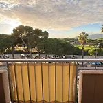 Ensoleille Pres Du Port Et Des Plages Solea Апартаменты Йер