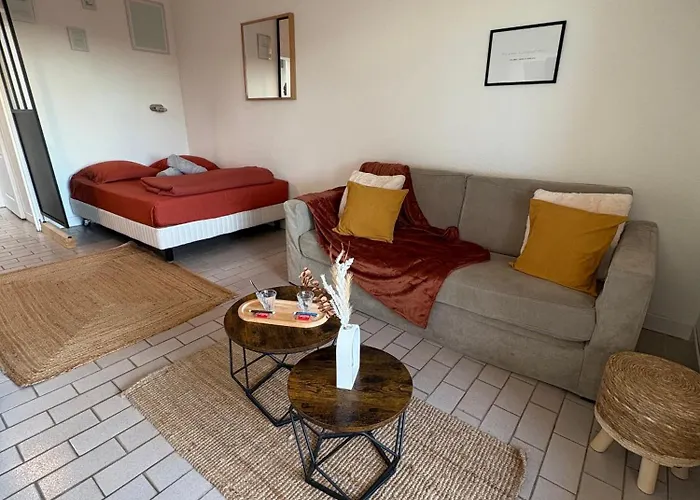 Ensoleillé Près Du Port Et Des Plages Appartement *